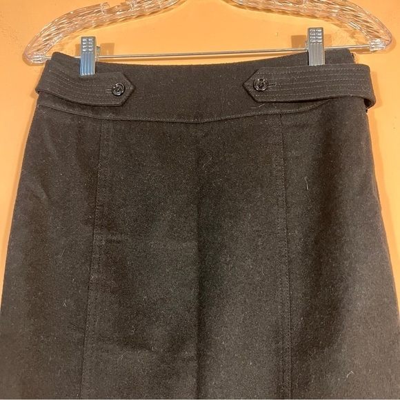 COPY - Burberry  LondonLining Wool Blend Skirt - Picture 3 of 10